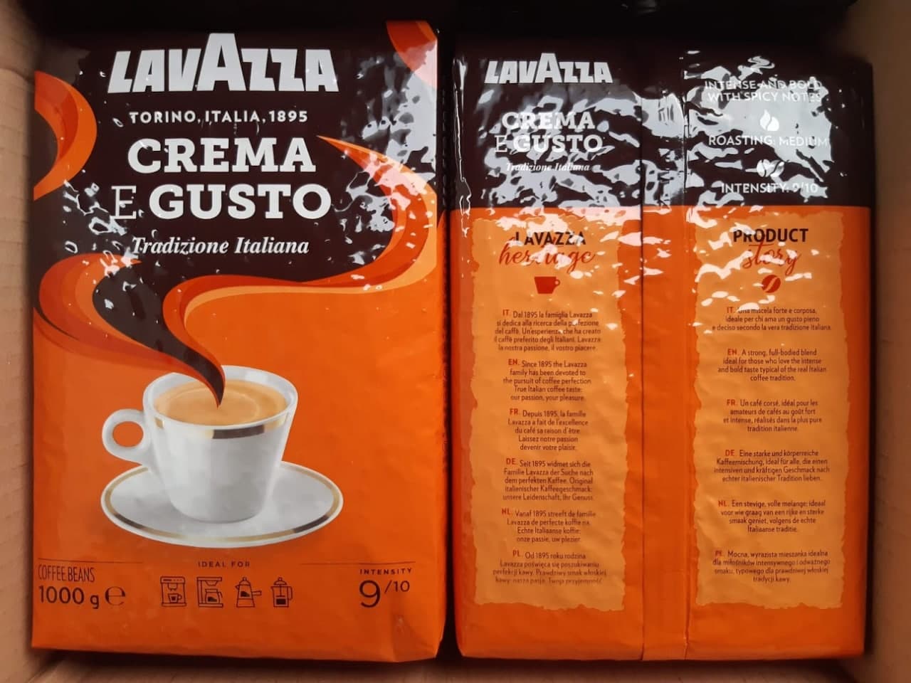 Pupiņu kafija "LAVAZZA" Crema e Gusto Tradizione Italiana